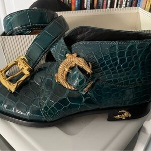 Elegant Green Crocodile Pattern Women's Shoes